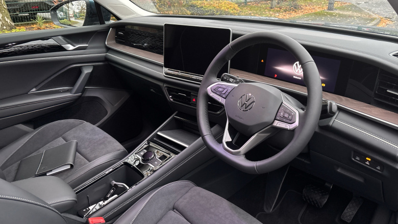 Volkswagen Tayron 2.0 TDI Elegance 5dr DSG7 [7 Seat] Diesel Estate